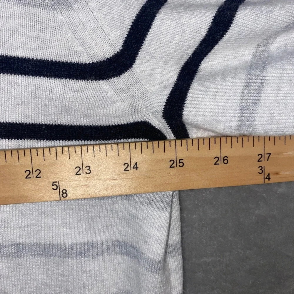 GAP Men's‎ XXL Grey Striped V Neck Sweater Long Sleeve Cotton Blend